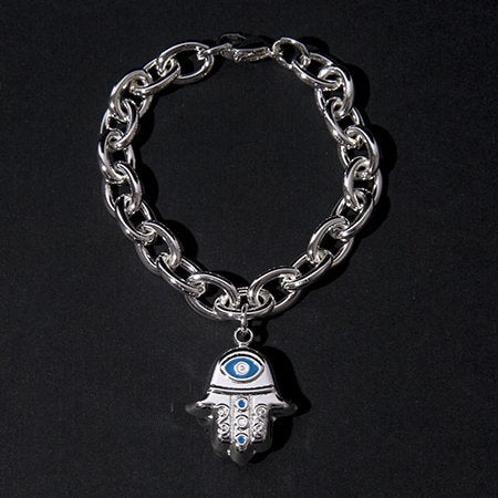 Pulsera D&K Acero Blanco Con Dije Mano De Fatima Inflada Con Detalle Azul / 1000RE-44